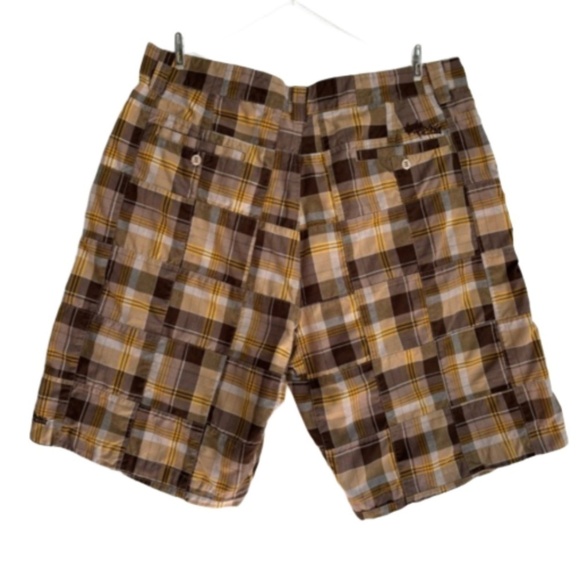 Billabong plaid shorts browns and yellow size 38 - Picture 2 of 16